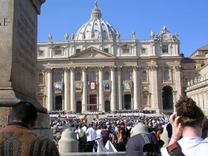 Heiligsprechung auf dem Petersplatz in Rom